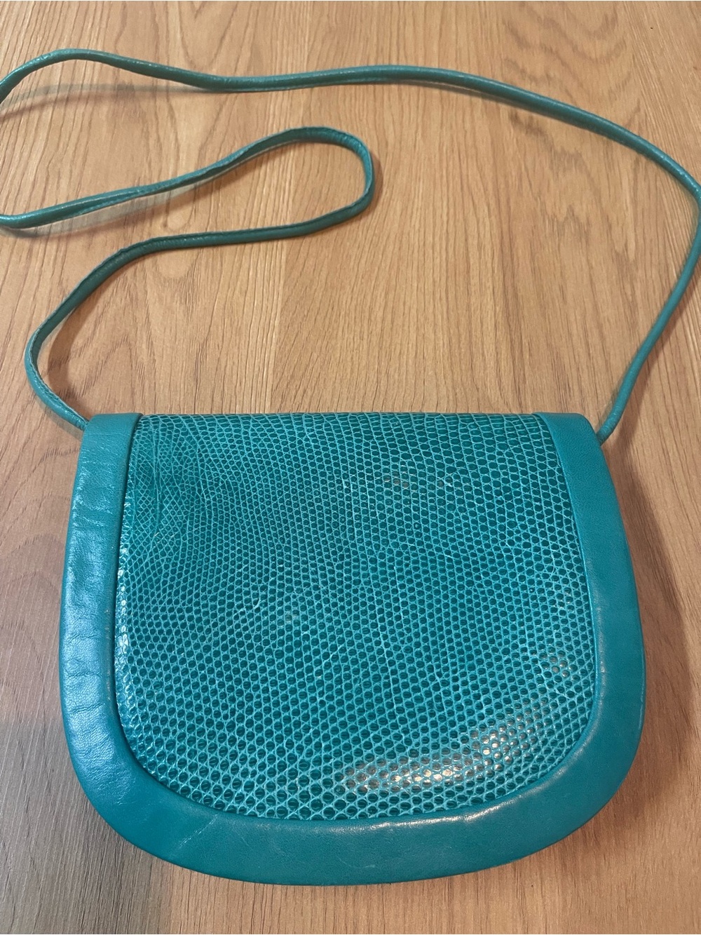 Maxima Milano Vintage Teal Crossbody Bag with Textured Front Made in Italy